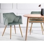 Kursi Makan Tinggi dengan Sandaran Sofa Empuk
