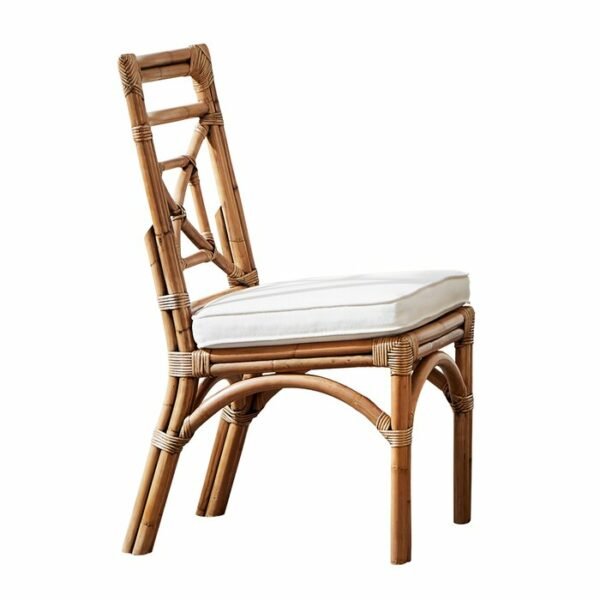 Kursi Makan Anyaman Rotan Bantalan Sofa Empuk