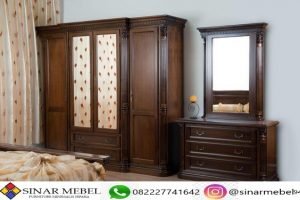 Lemari Pakaian Jati 4 Pintu Kaca