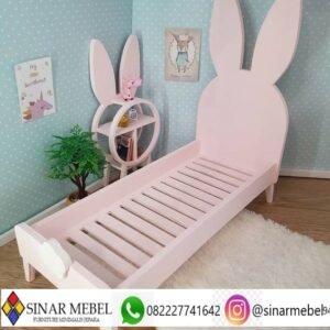 Tempat Tidur Anak Pink Model Rabbit