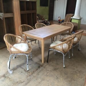Set Meja Makan Rotan Ayana
